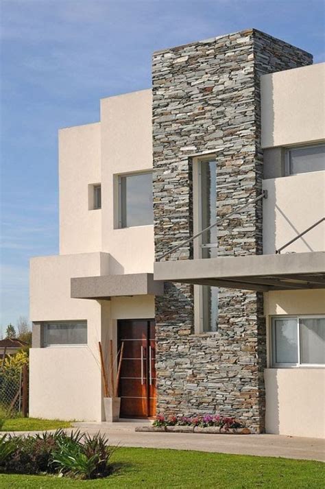 Elegantes casas con piedra laja exterior en 3 diseños