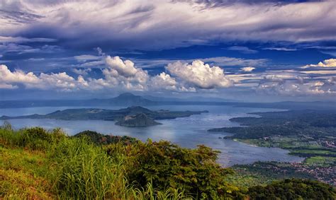 Taal Volcano in Philippines 2024-2025 - Rove.me