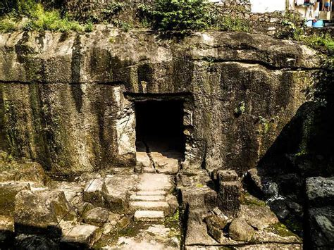 Jogeshwari Caves Temple, Maharashtra - lightuptemples