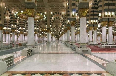 Appreciating the Mosques of Madinah | About Islam | Mosque, Masjid ...