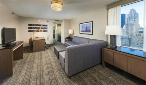 Embassy Suites Hotel Chicago Downtown in Chicago (IL) - Room Deals ...