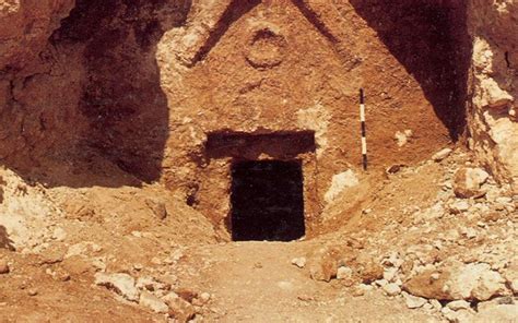 Three Tombs of Jesus: Which is the Real One? – Bible Archaeology Report