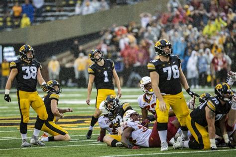 Grading Iowa football's 10-7 loss to Iowa State in the 2022 Cy-Hawk ...