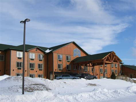 Holiday Inn Express Munising-Lakeview - 55 Photos & 39 Reviews - Hotels ...