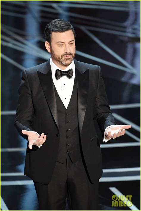 Jimmy Kimmel Pokes Fun at Matt Damon in Oscars 2017 Opening Monologue ...