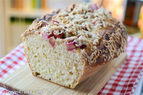 Yeast Cake with Rhubarb & Cinnamon Crumbles – Travel For Taste