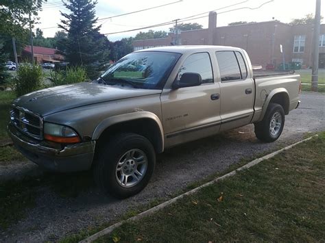 2002 Dodge Dakota 4x4 crew cab $1500 | Great Lakes 4x4. The largest ...