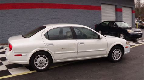 2000 NISSAN MAXIMA | BuffysCars.com