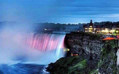 Best Places to View Niagara Falls at Night