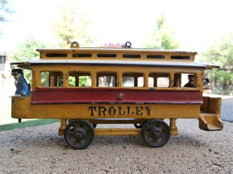 Toy Trolley c. 1900 Harris Cast Iron Trolley Train Car -- Antique Price ...