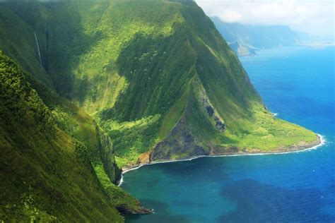 Molokai Visitors Guide for 2024 | Island Life Hawaii