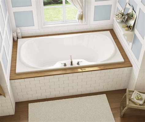 Cavalry 63" Clawfoot White Bathtub