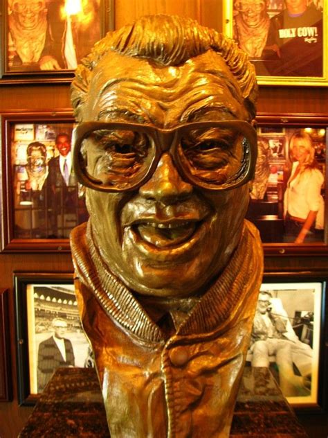 The golden bust of Harry Caray in Harry Caray's Restaurant | Chicago ...