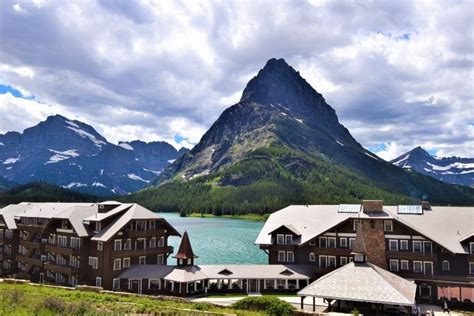 35 Best Places to Stay in Glacier National Park