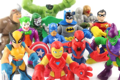 Top 5 Superhero Action Figure Series Lines