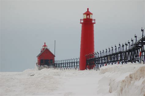 Michigan Winter Road Trip: Lake Michigan Lighthouses - Travel the Mitten