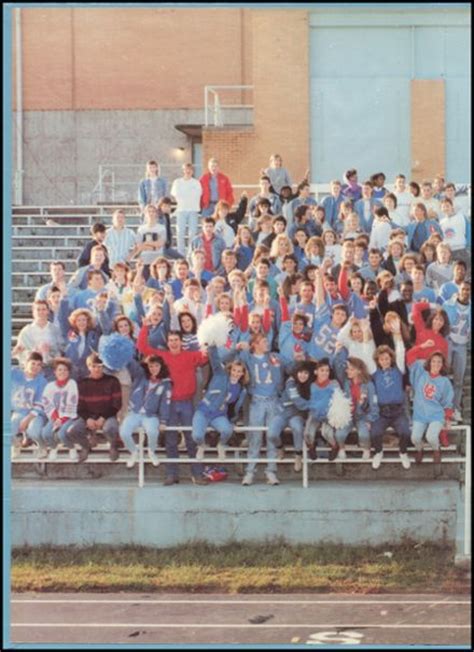 Explore 1989 Union County High School Yearbook, Morganfield KY - Classmates