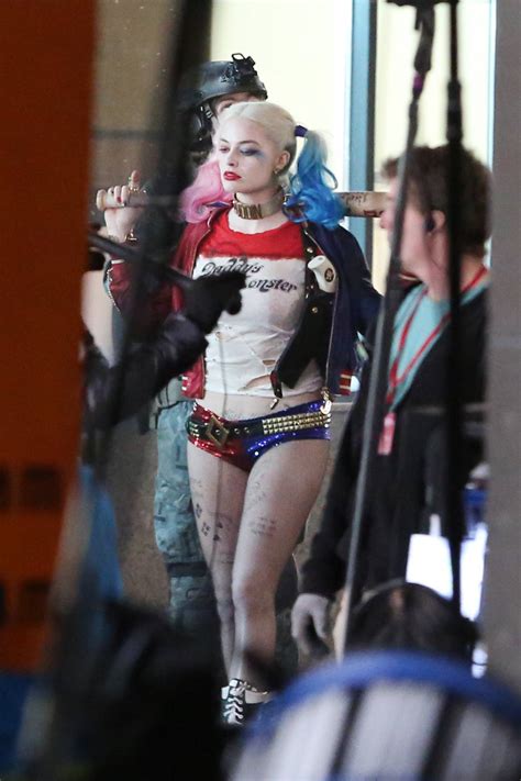 Close up behind the scenes looks at Harley Quinn and others on the set ...