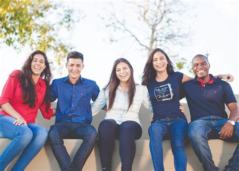 The Importance of Friendship for College Students | Goodwin University