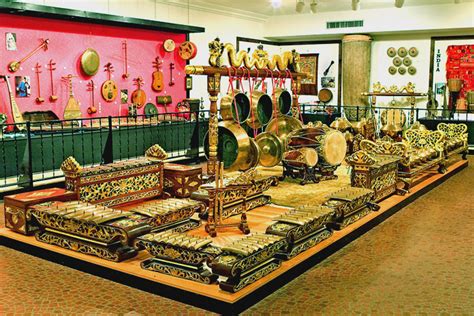 gamelan in indonesia ~ INDONESIAN CULTURE