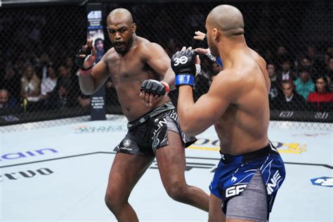 UFC 285: Jon Jones makes quick work of Ciryl Gane, wins heavyweight ...