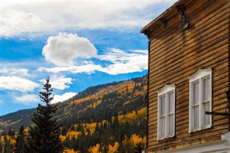 St. Elmo is an American ghost town decaying in the heart of Colorado