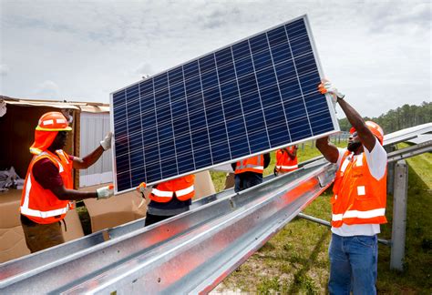 Florida Power & Light's sunny future, major solar expansion on track