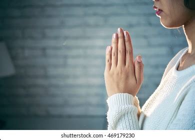 Side View Praying Woman Holding Her Stock Photo 469179230 | Shutterstock