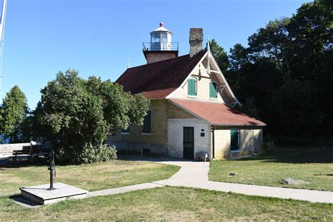 Eagle Bluff Lighthouse | Outdoor Project