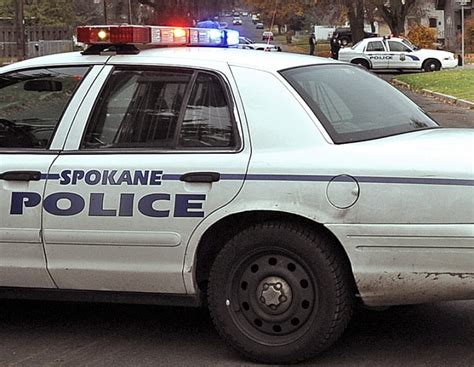 Spokane decides to outlaw immigrant detention by police