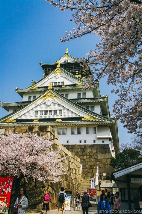 Osaka Guide: Osaka Castle - Virginia Overs