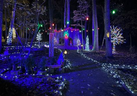 Enchanted Lights – A Magical Christmas Stroll | Macaroni KID Pittsburgh ...