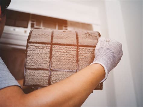 Signs You Have Dirty Air inside Your Home and How to Fix It