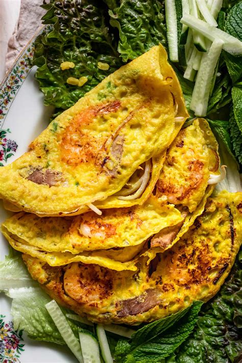 Banh Xeo Recipe (Vietnamese Sizzling Crepes) - Cooking Therapy