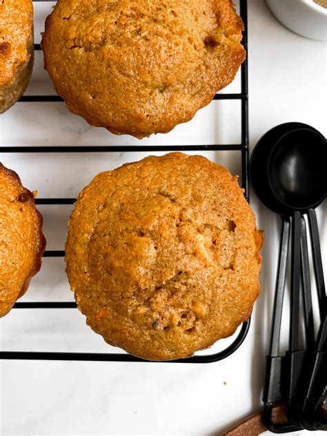 Apple Carrot Muffins - Hello Spoonful