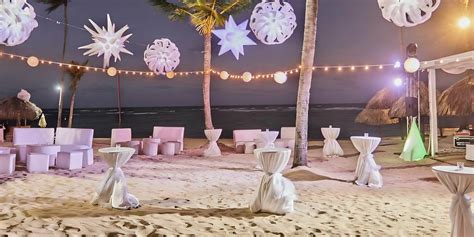 Beach Area wedding venue in Bahia Principe Luxury Ambar - Dominican ...