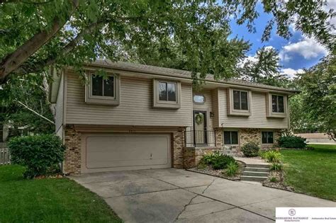 6817 S 87th St, Ralston, NE 68127 | Trulia