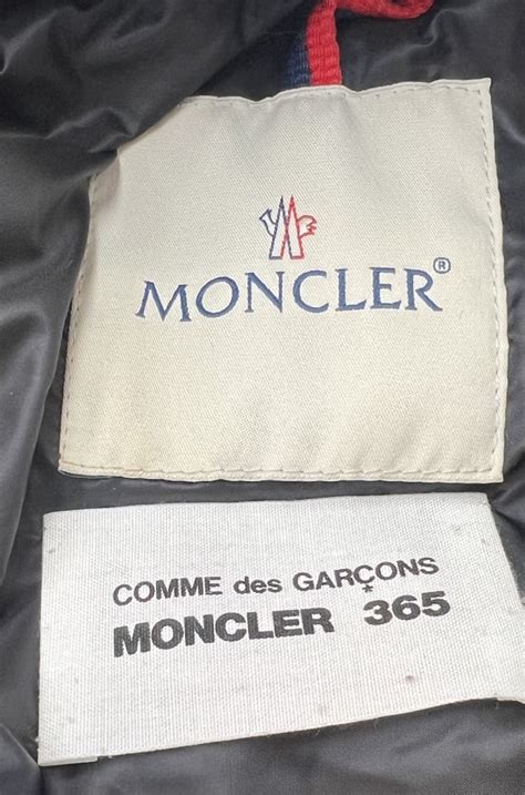 Moncler Logo Patch Puffer Jacket - LuvLuxe | SKU: 22976