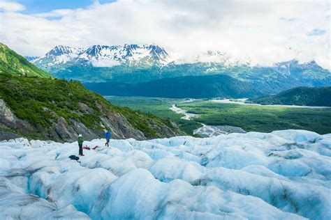 Experiencing Alaska’s glaciers in Kenai Fjords National Park - Lonely ...