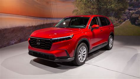 2023 Honda CR-V first look: Bigger and bolder design for 6th-generation ...