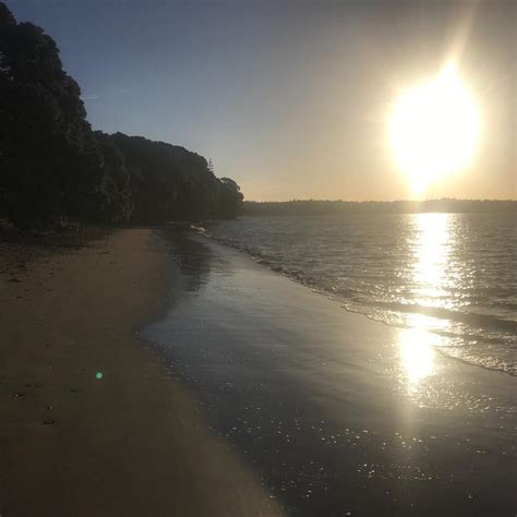 Tindalls Bay, Whangaparaoa. After a day in city traffic it was bliss ...