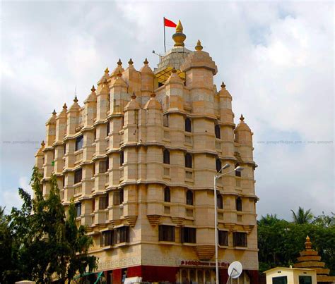 Shree Siddhivinayak Temple Mumbai - Ganpati Temples in Maharashtra