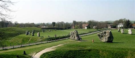 Avebury and its Environs as a ‘Ritual Landscape’. | Eric Edwards ...