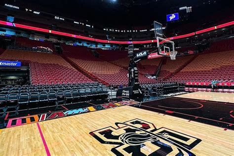 Miami Heat has $10 million offer from adult site to name its arena | Marca