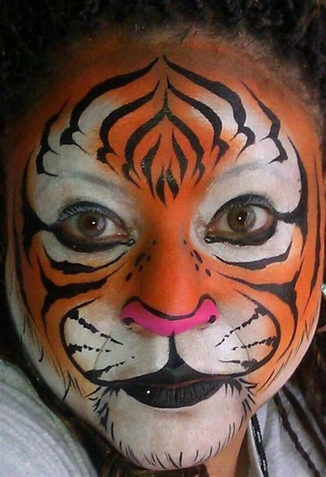 40 Easy Tiger Face Painting Ideas for Fun - Bored Art | Animal face ...