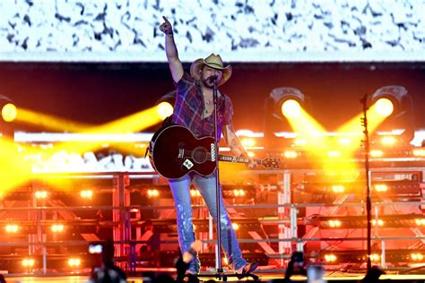 Hear Three New Jason Aldean Songs From His '9' Album