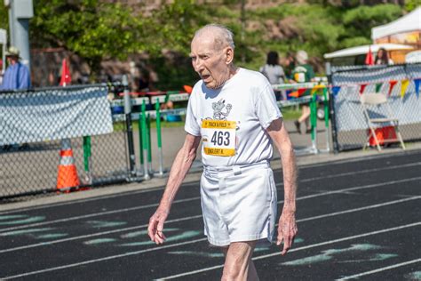 Woodbridge centenarian keeps breaking running records — with no plans ...