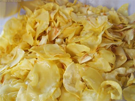 Recipe: How to Make Durian Chips - Year of the Durian