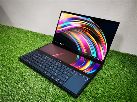 ASUS ZenBook Pro Duo (UX581) Review - ScreenPad Plus : Good or Bad ...