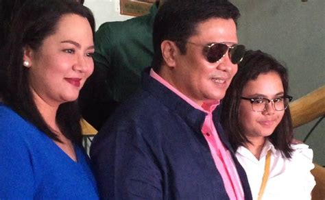 Jinggoy Estrada released, back with family. - Life Trends & Techs